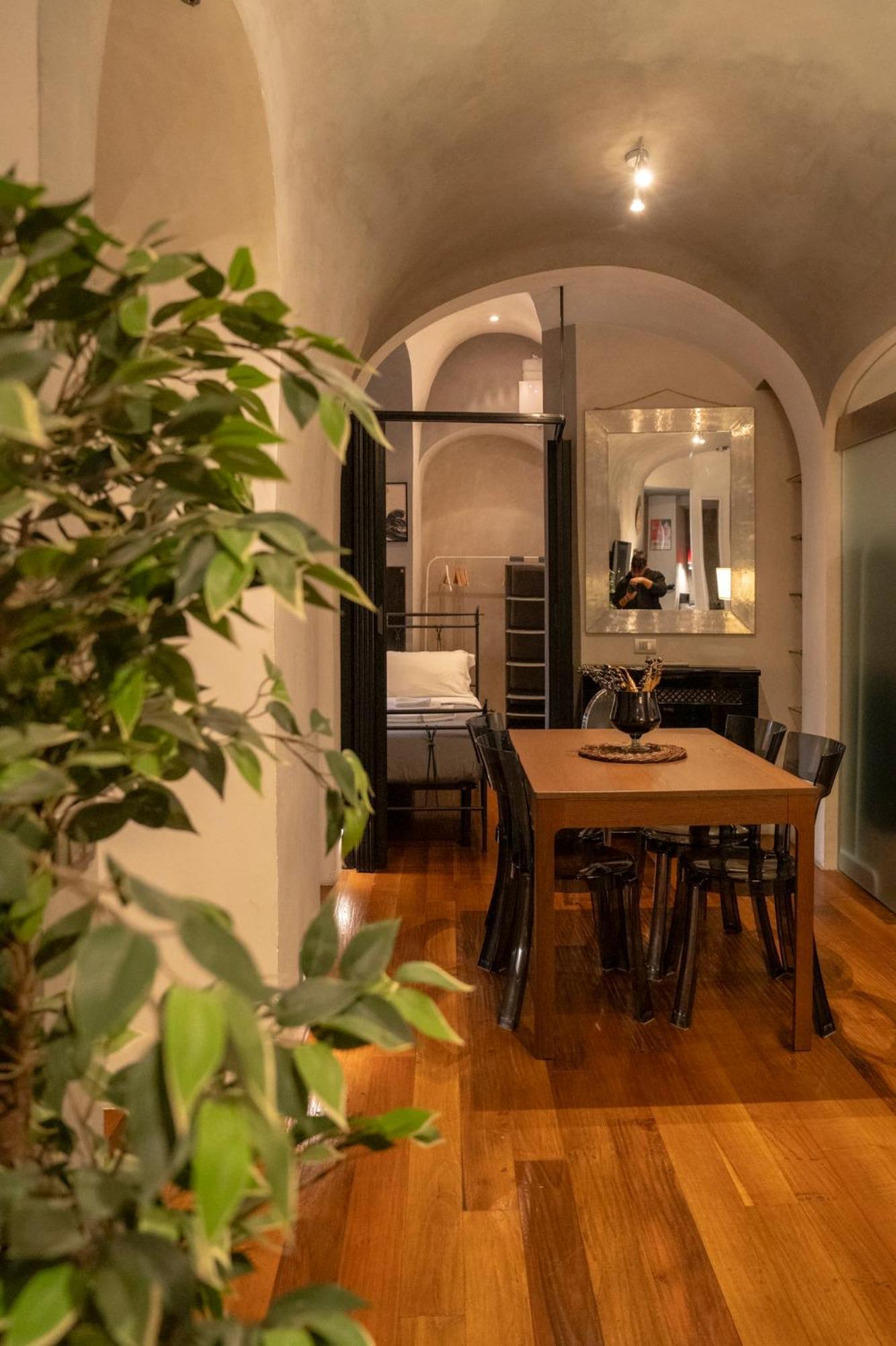 Domus Ciancaleoni - Colosseum - Rione Monti Appartement *