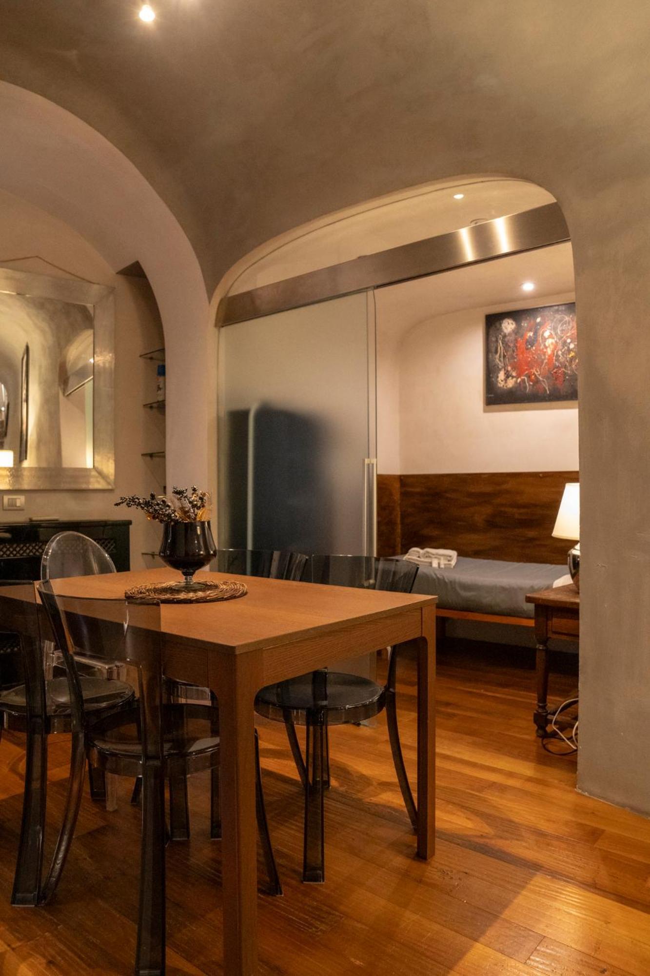 Appartement Domus Ciancaleoni - Colosseum - Rione Monti Rome