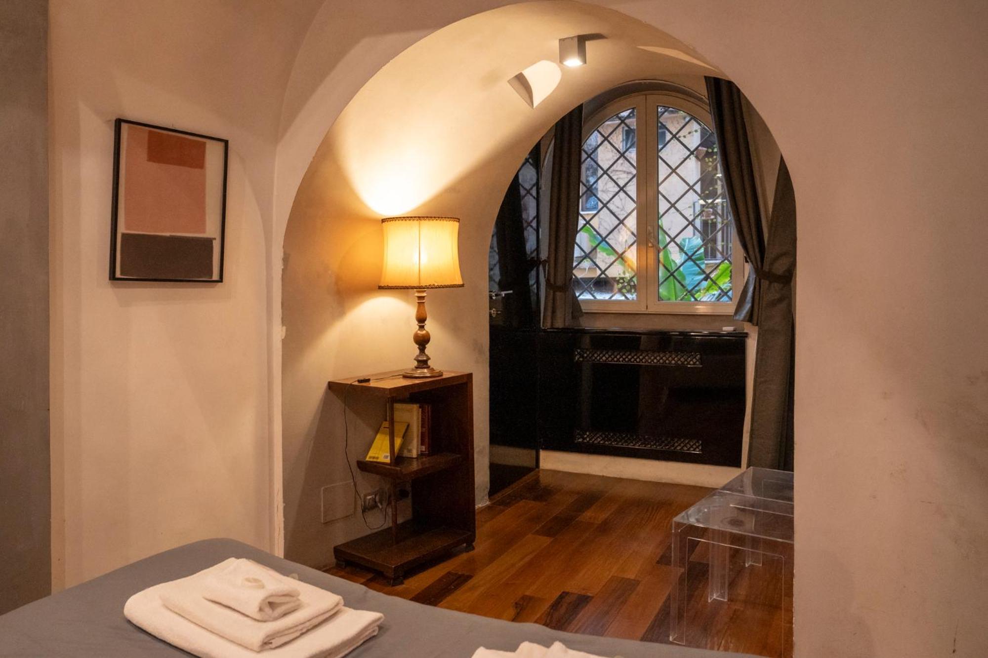 Appartement Domus Ciancaleoni - Colosseum - Rione Monti *